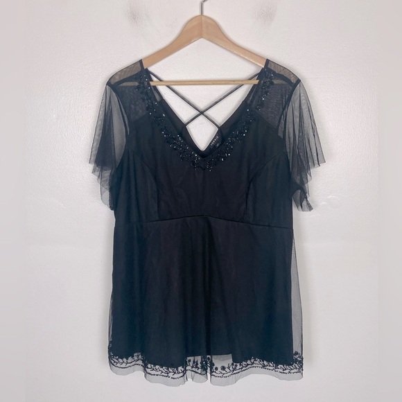 Torrid Mesh Sequin Trim Short Sleeves Top Size 1X Black V-Neck Party Cocktail - Picture 1 of 11